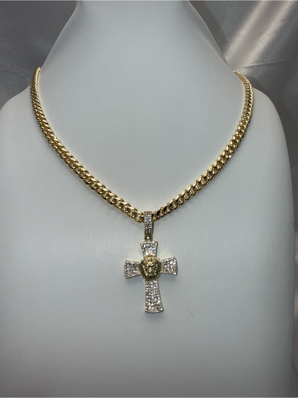 24 Inch 18K Gold Dipped 4.4mm Cuban Chain with Iced Out Lion Cross Pendant